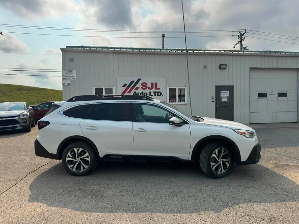 Subaru Outback 2022 photo 2