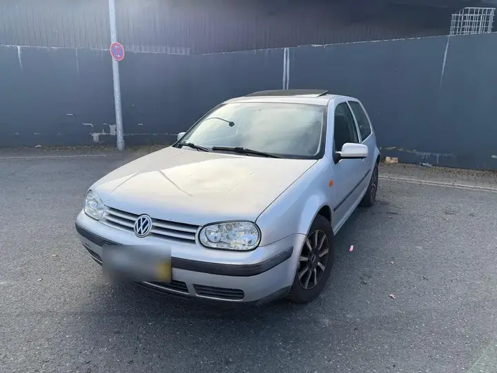 Volkswagen Golf 4