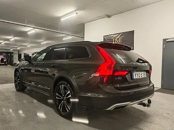 Volvo V90 Cross Country 2018 photo 5