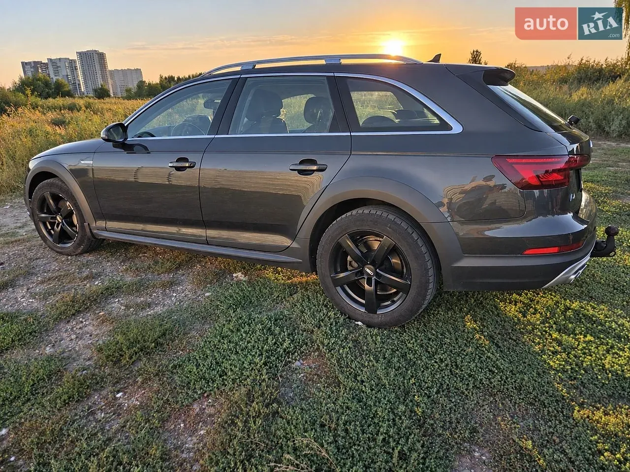 Audi A4 Allroad 2017 photo 2