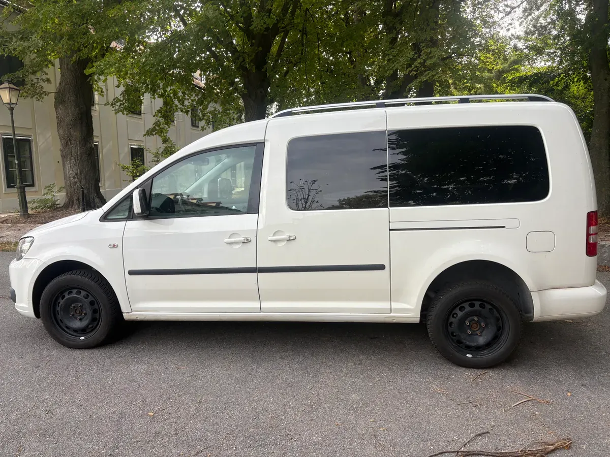 Volkswagen Caddy 2014 photo 2