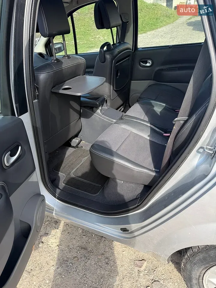 Renault Grand Scenic 2008 photo 3