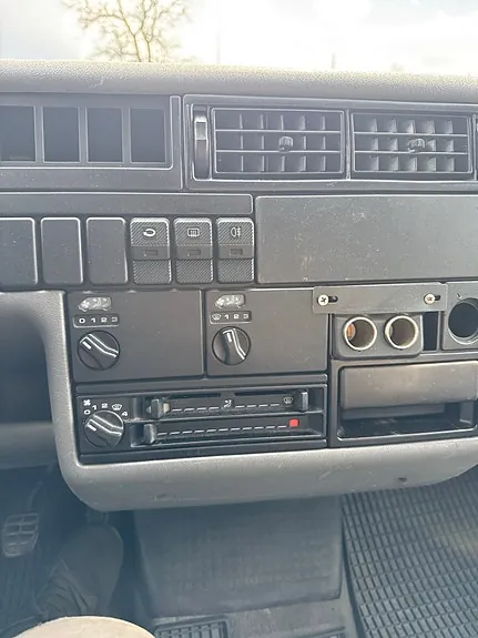 Volkswagen Caravelle 1995 photo 4