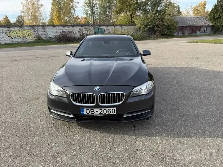 BMW 530D 2012 photo 3