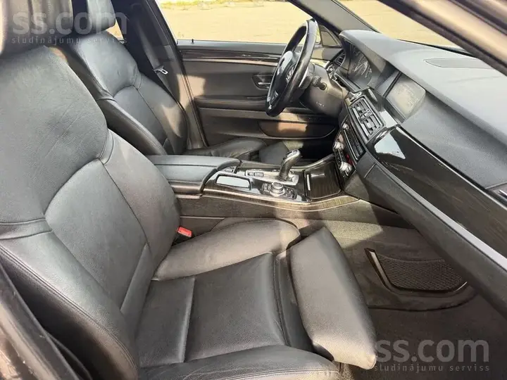 BMW 530D 2012 photo 5