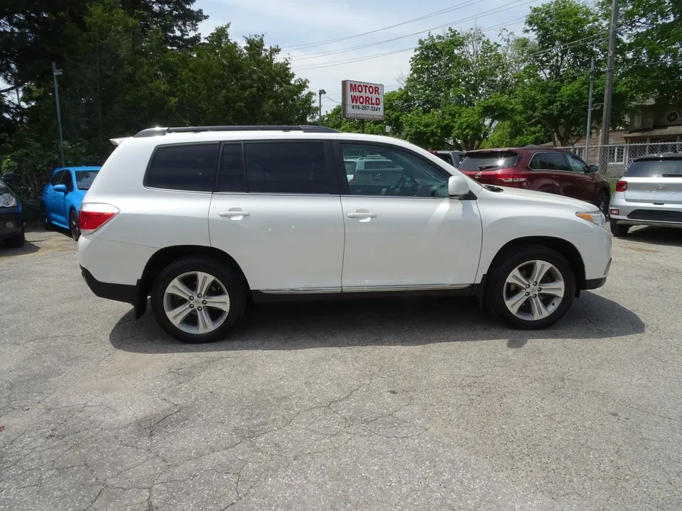 Toyota Highlander 2013 photo 5