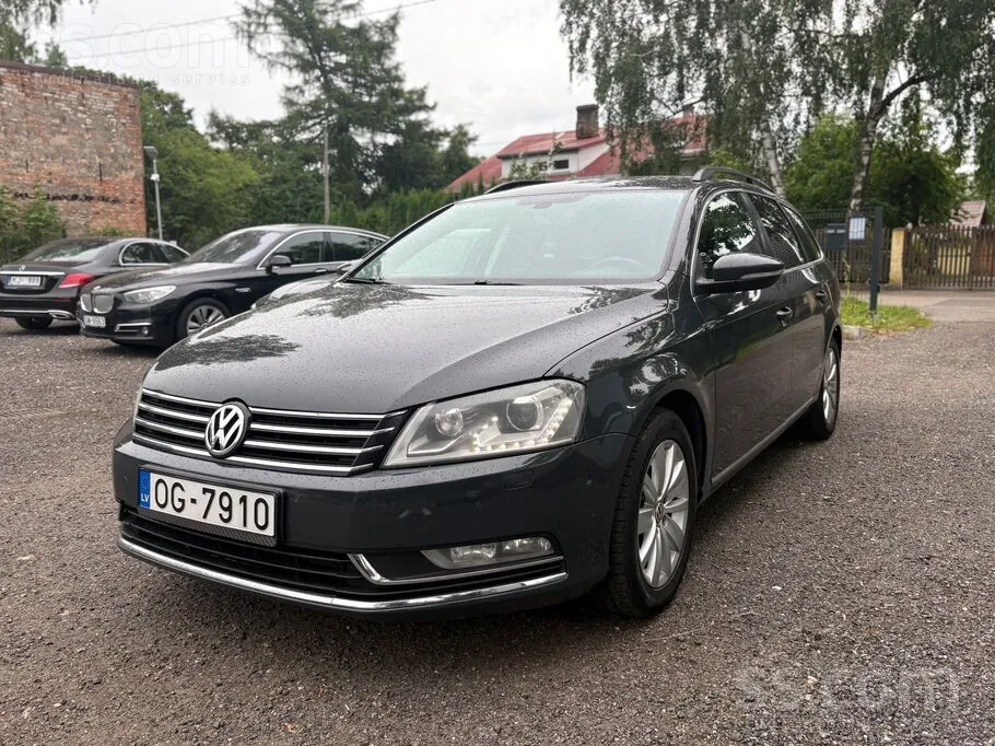 Volkswagen Passat 2011 photo 5