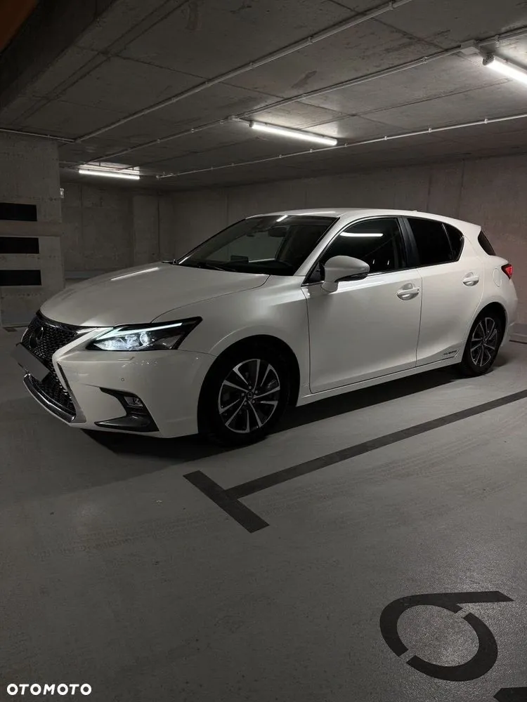 Lexus Ct 200H 2020 photo 4