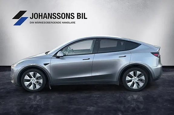 Tesla Model Y 2023 photo 2