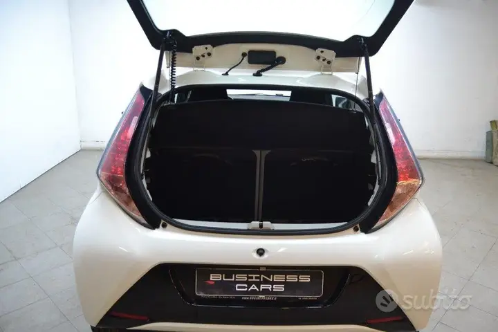 Toyota Aygo 2015 photo 5