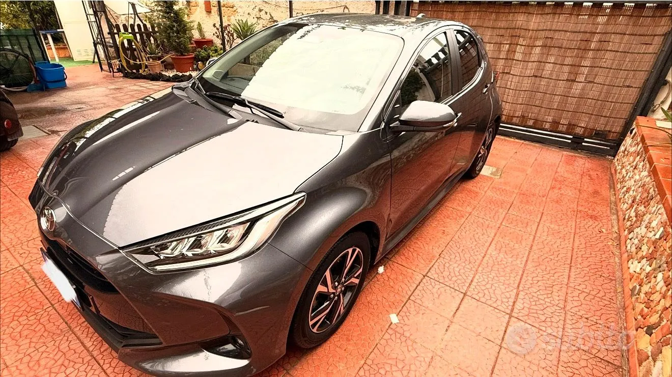 Toyota Yaris 2024 photo 3