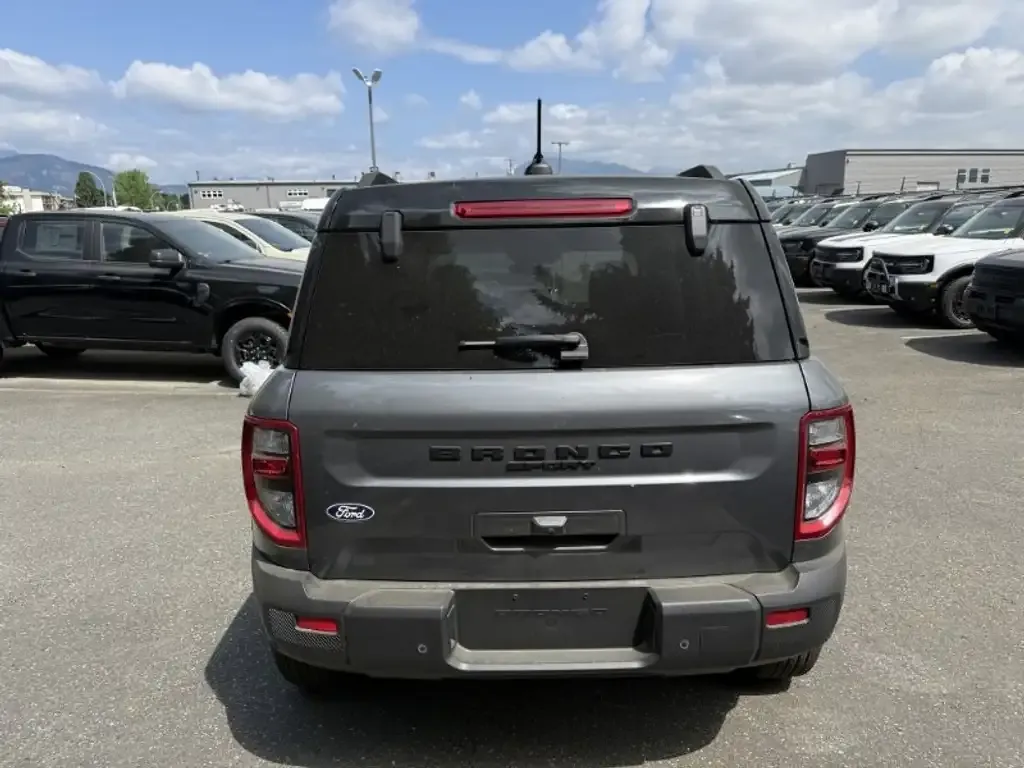 Ford Bronco Sport 2026 photo 4