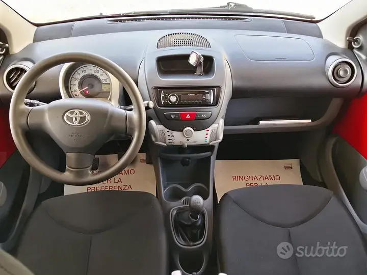 Toyota Aygo 2010 photo 2