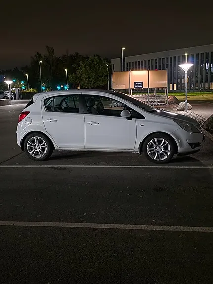 Opel Corsa 2010 photo 5