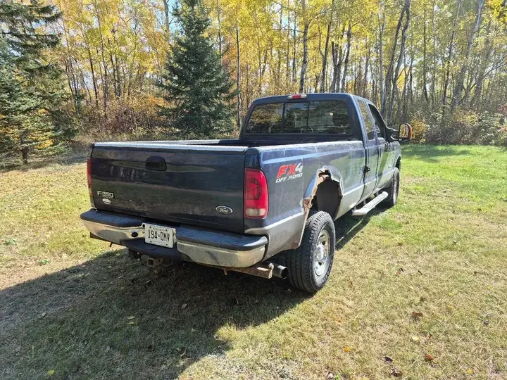 Ford F350 2004 photo 4