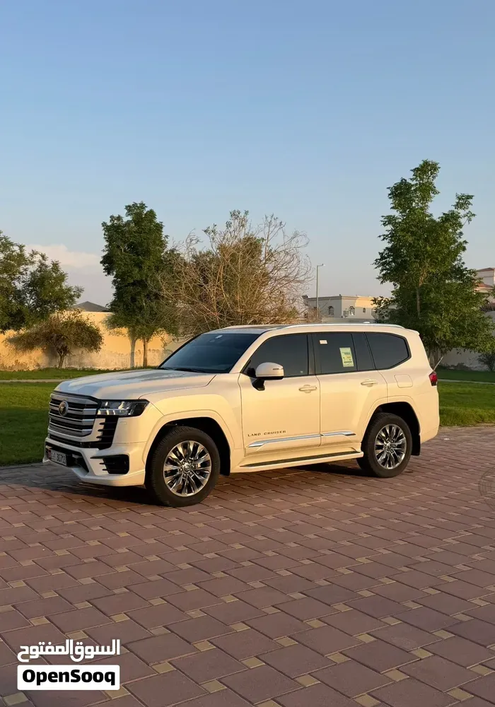 Toyota Land Cruiser Gxr