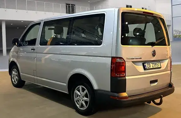 Volkswagen Caravelle 2017 photo 3
