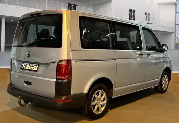 Volkswagen Caravelle 2017 photo 4