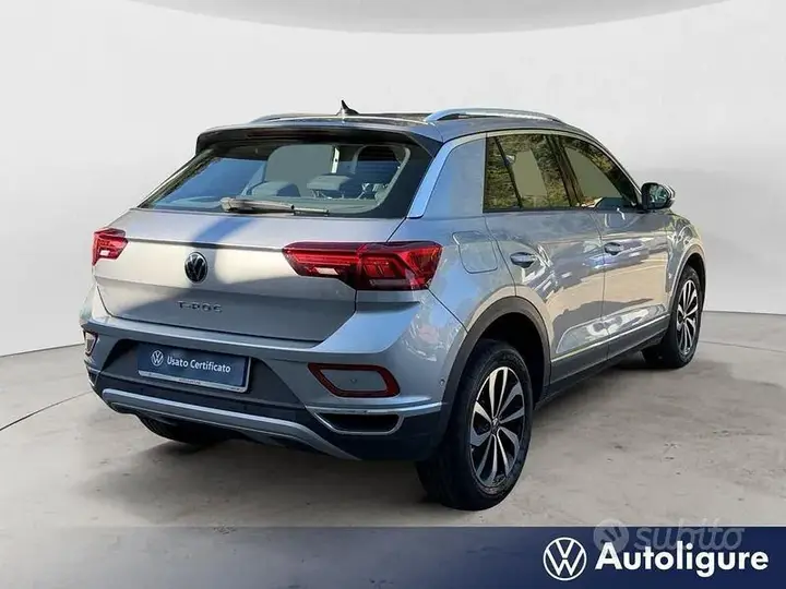 Volkswagen T-Roc 2023 photo 5