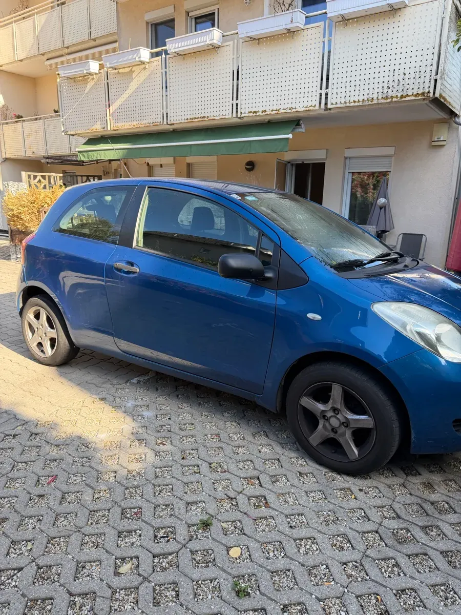 Toyota Yaris 2008 photo 2