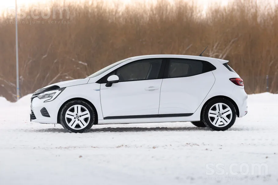 Renault Clio 2022 photo 4