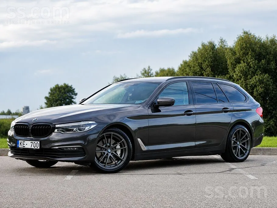 BMW 530 2018 photo 2