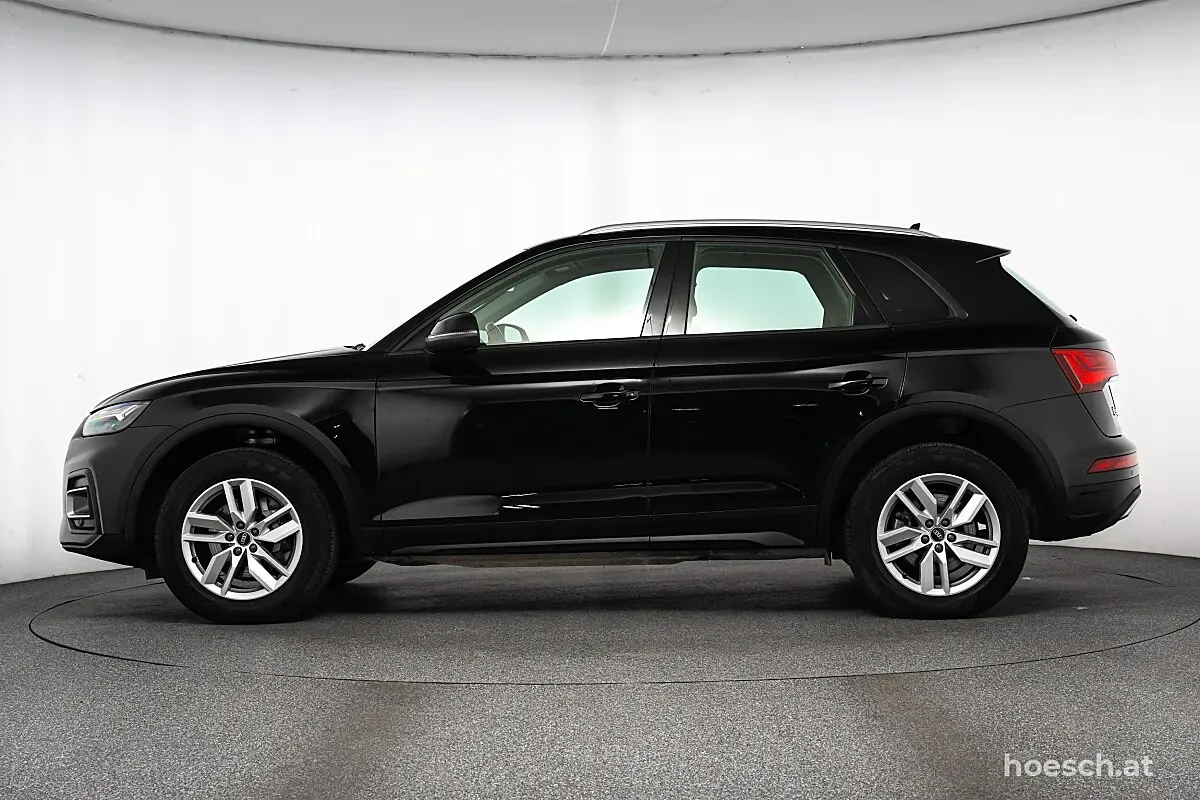 Audi Q5 2023 photo 3