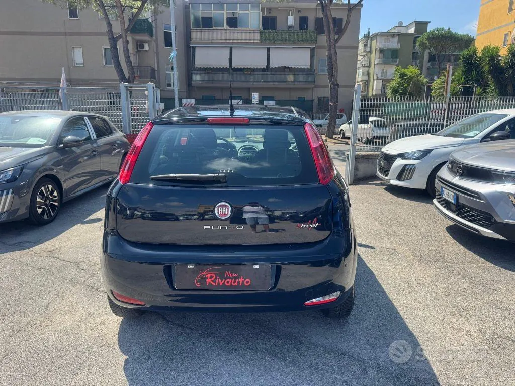 Fiat Punto 2015 photo 5