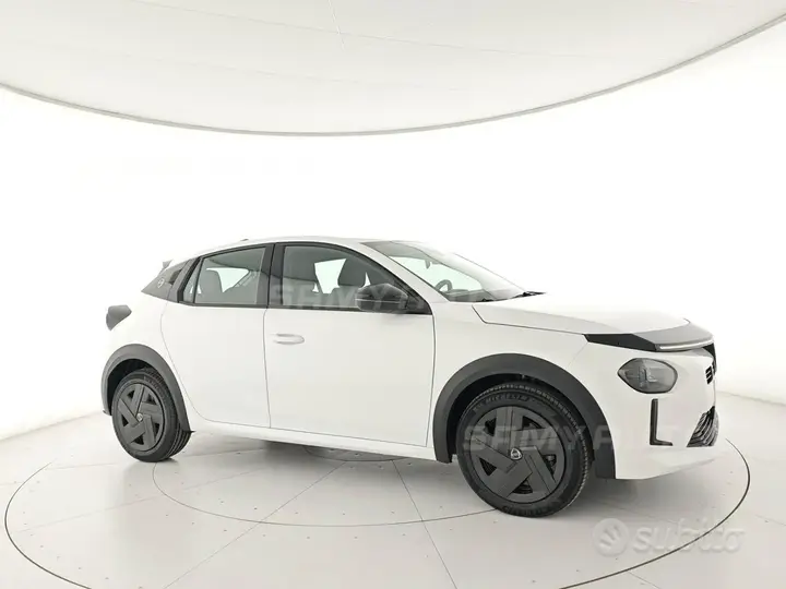 Lancia Ypsilon 2024 photo 2