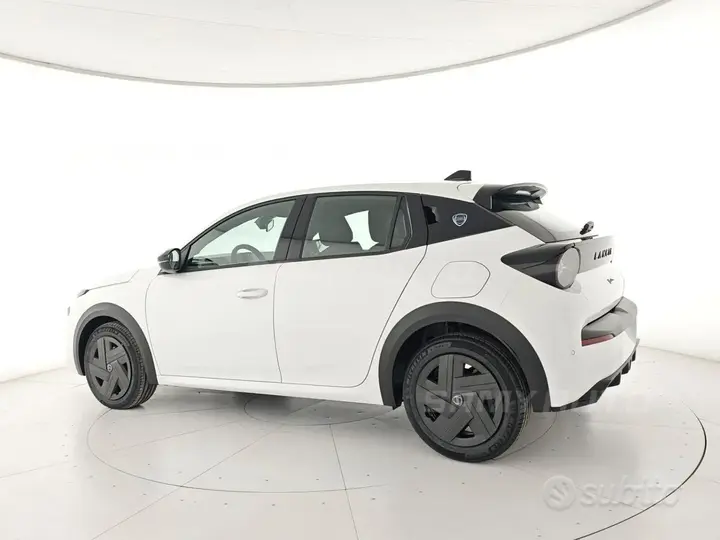 Lancia Ypsilon 2024 photo 4