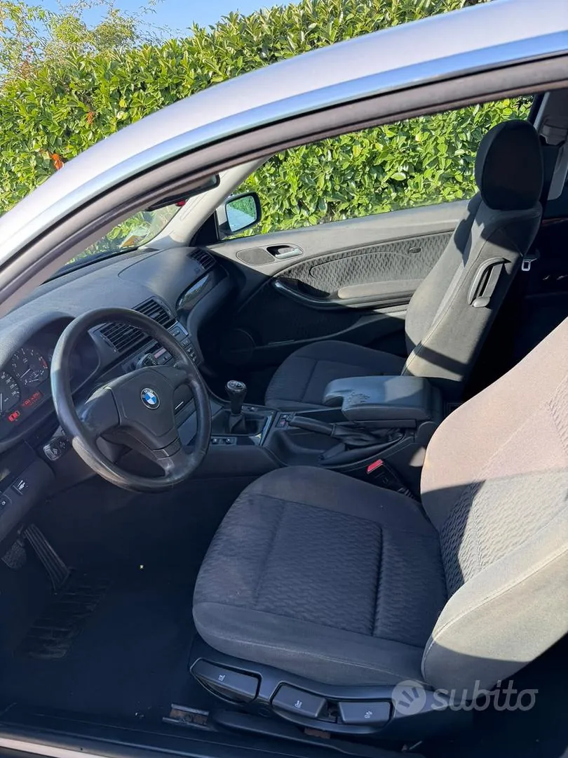 BMW 320I 2000 photo 5