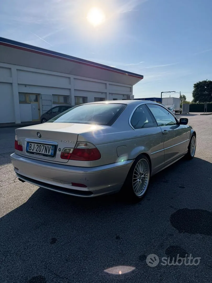 BMW 320I 2000 photo 3