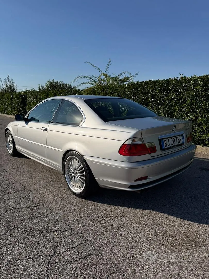 BMW 320I 2000 photo 2