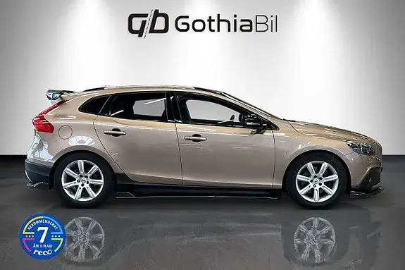Volvo V40 2014 photo 4