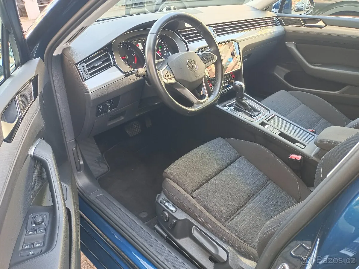 Volkswagen Passat 2022 photo 5