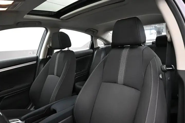 Honda Civic 2018 photo 4