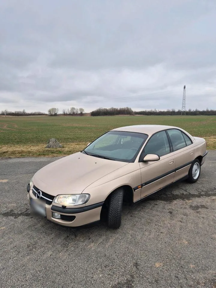 Opel Omega