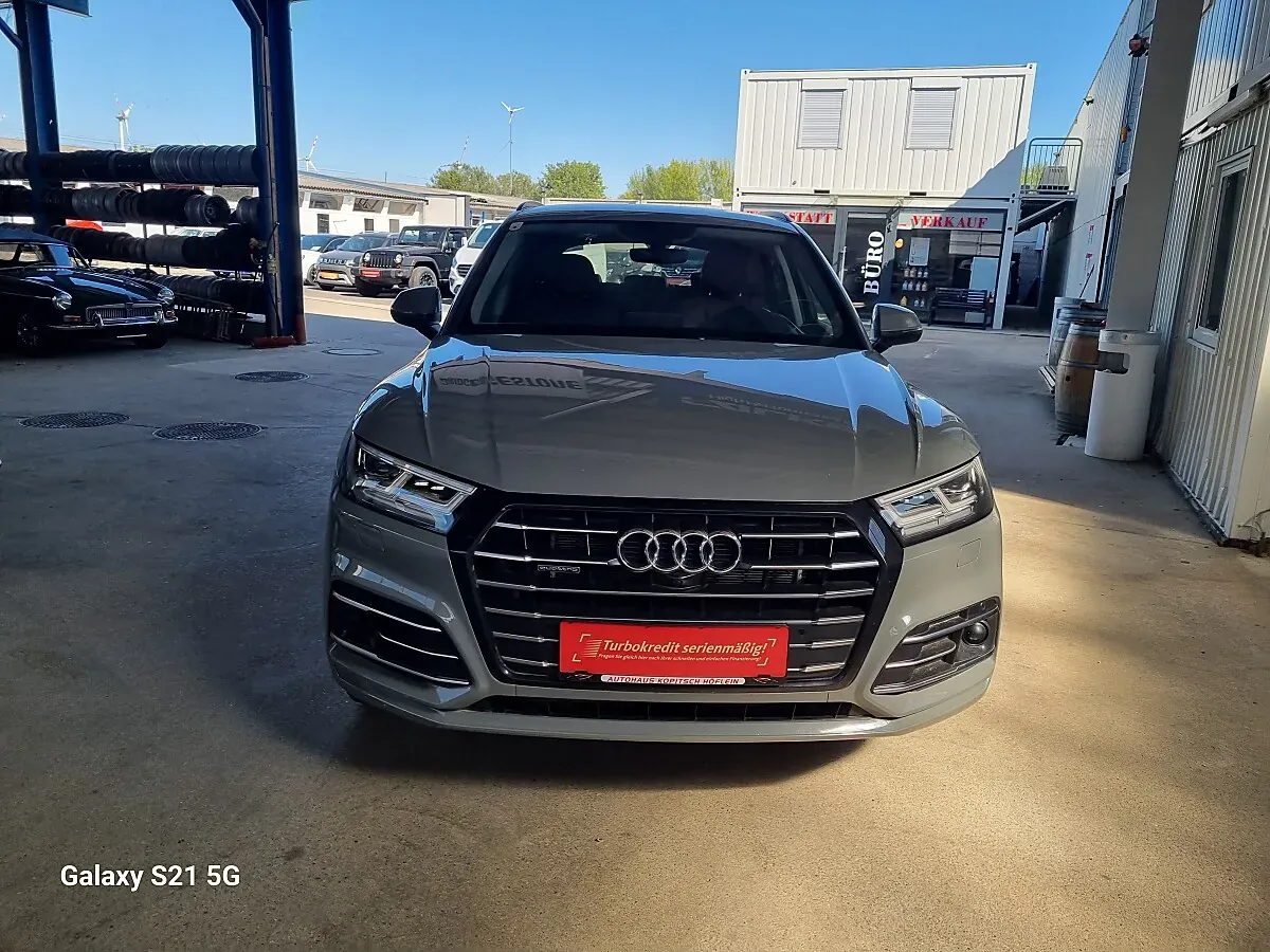 Audi Q5 2020 photo 2