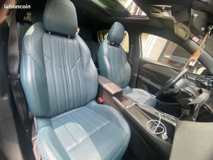 Peugeot 308 2022 photo 3