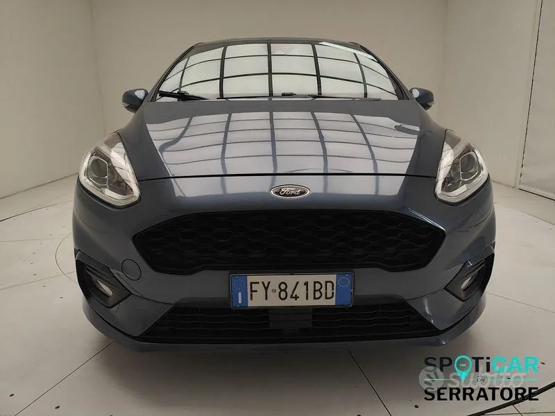 Ford Fiesta 2019 photo 2