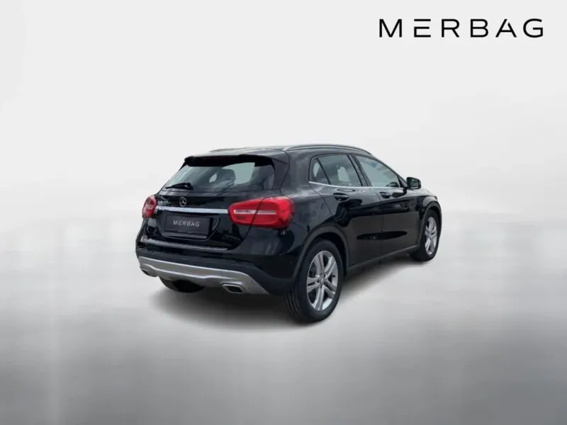 Mercedes-Benz Gla 2017 photo 3