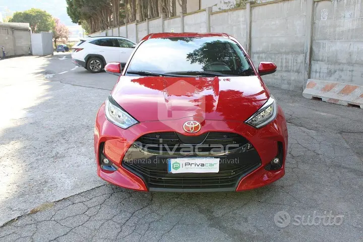 Toyota Yaris 2025 photo 2