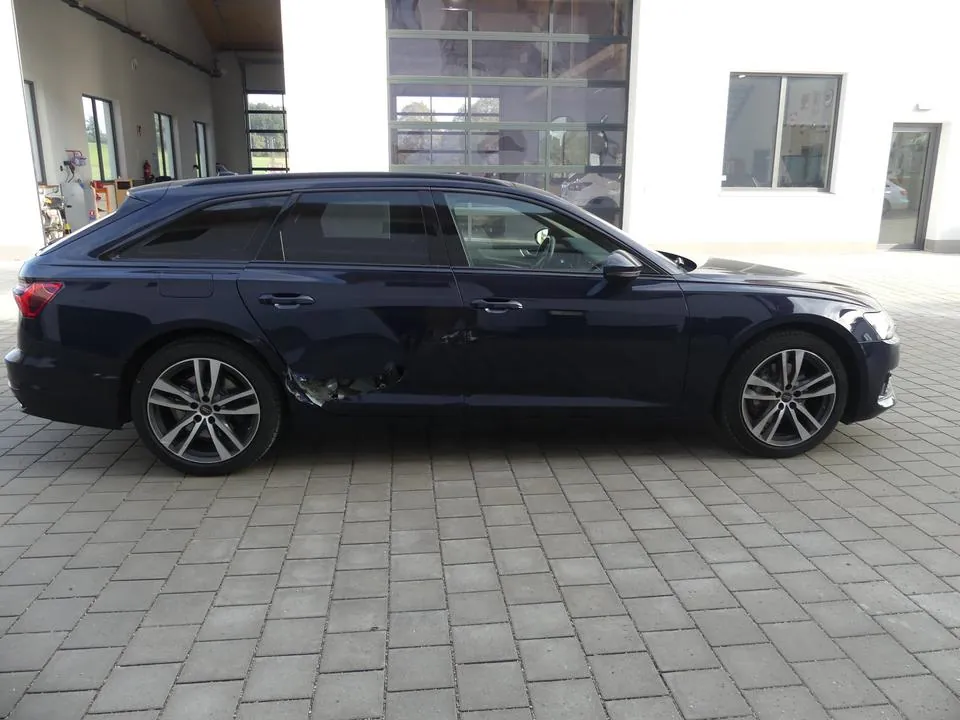 Audi A6 Avant