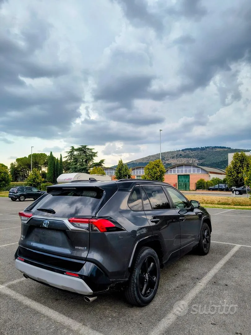 Toyota Rav4 2019 photo 4