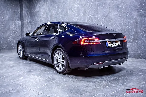 Tesla Model S 2013 photo 5