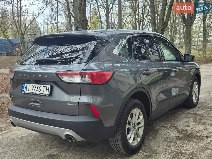 Ford Escape 2022 photo 4