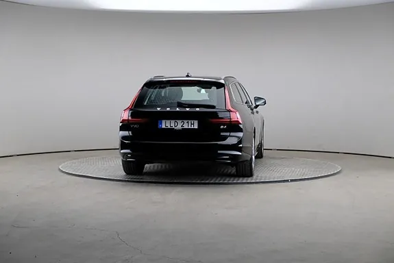 Volvo V90 2022 photo 2