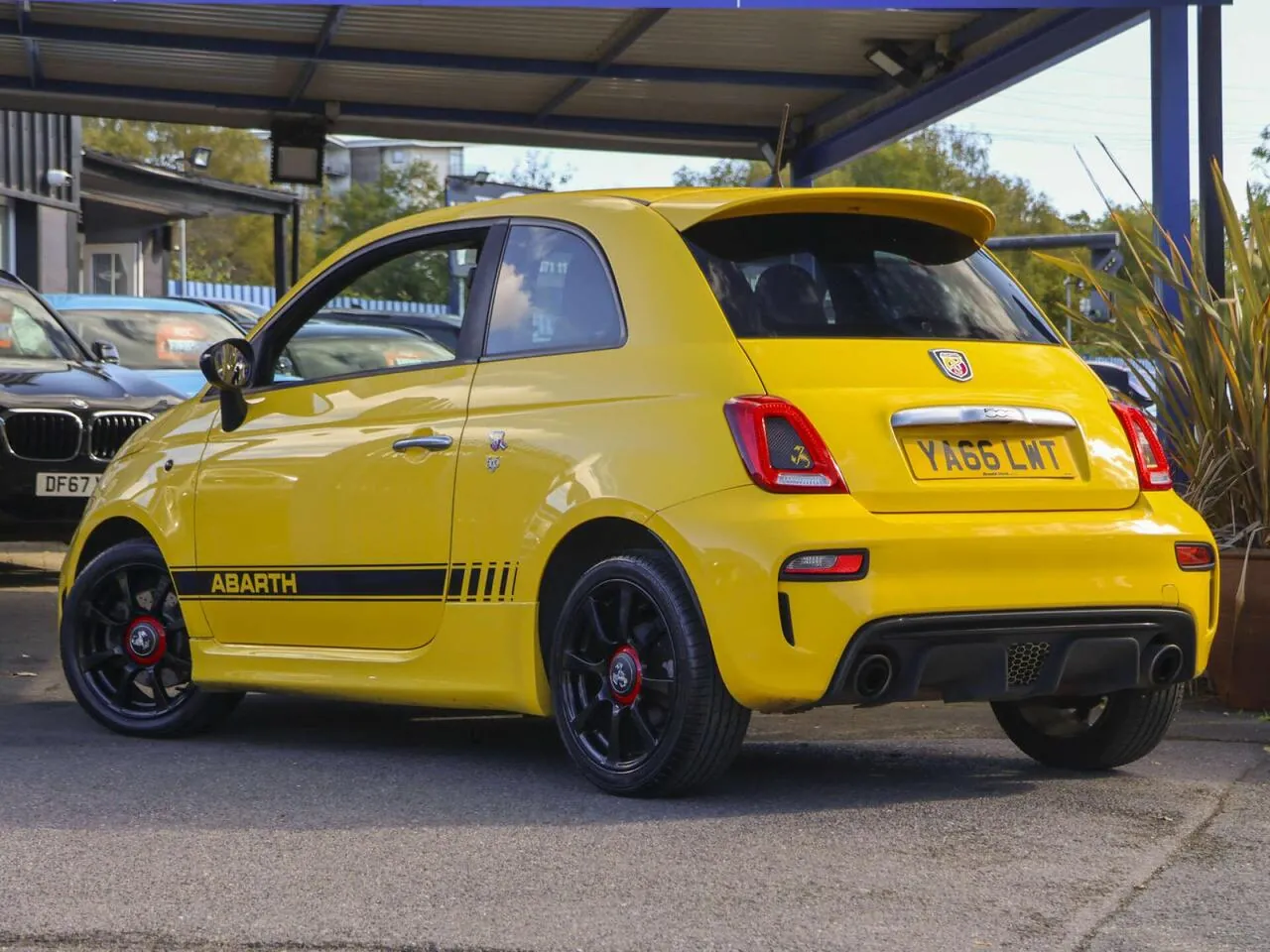Abarth 595 2016 photo 2