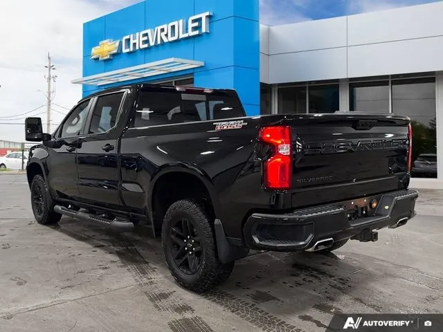Chevrolet Silverado 1500 2024 photo 3