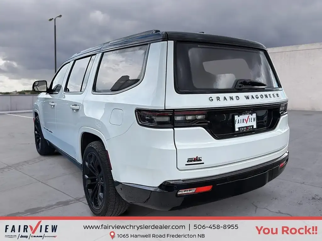 Jeep Grand Wagoneer 2023 photo 4